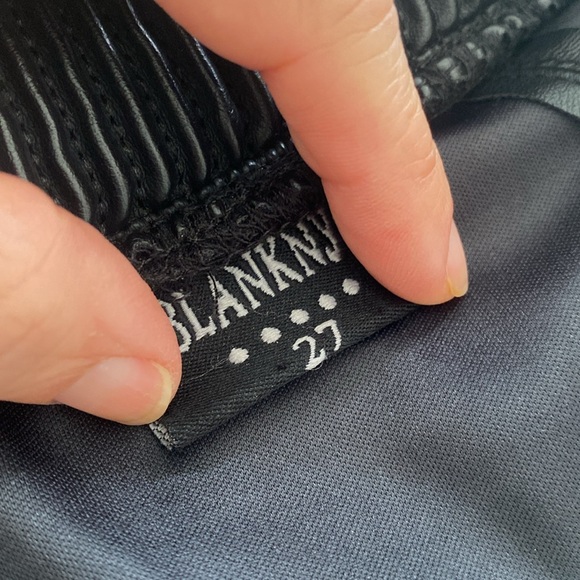 Blank Nyc Black Mini Skirt - Picture 4 of 4